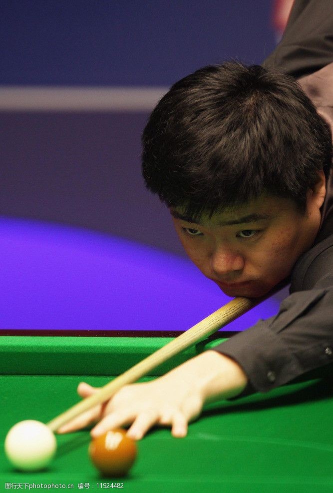 用小样本测 用小样本测