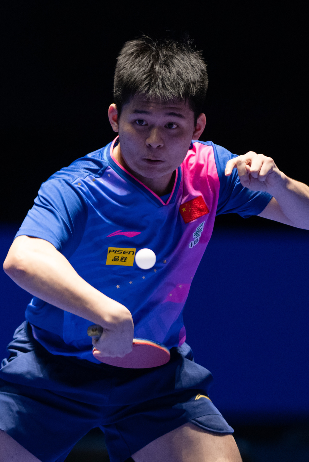 以直视的角 以直视的角